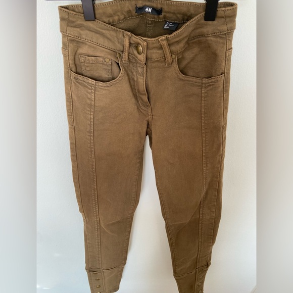 H&M Women’s Mid-Rise Skinny Jeans - Picture 7 of 8